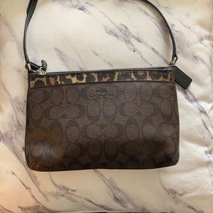COACH Cheetah/Brown Crossbody Logo Design Bag!